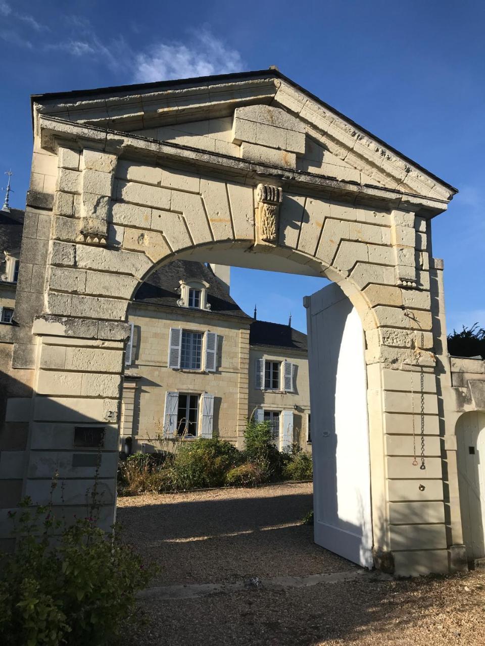 Bed and Breakfast Demeure De Beaulieu Le Coudray-Macouard Esterno foto