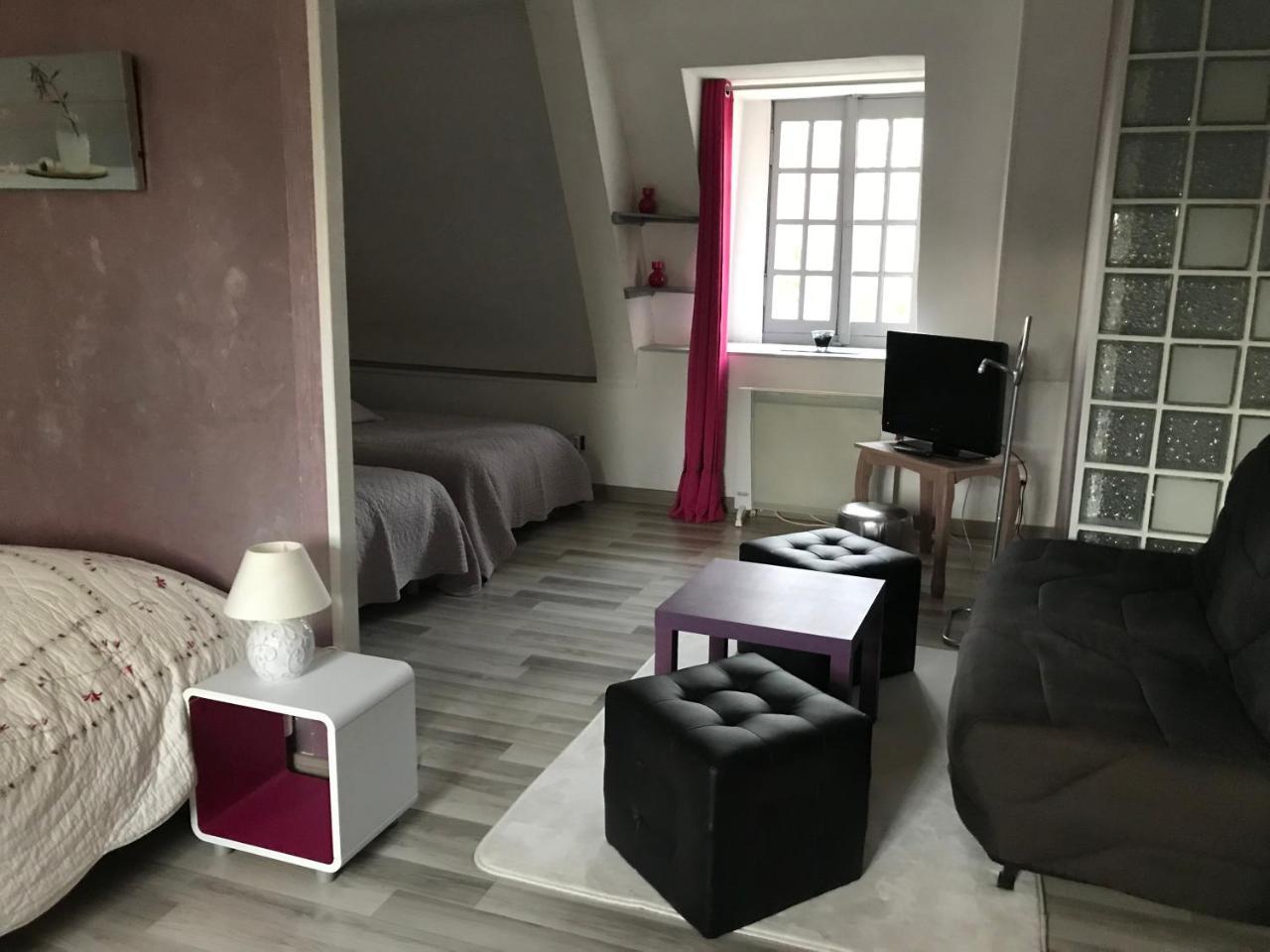Bed and Breakfast Demeure De Beaulieu Le Coudray-Macouard Esterno foto