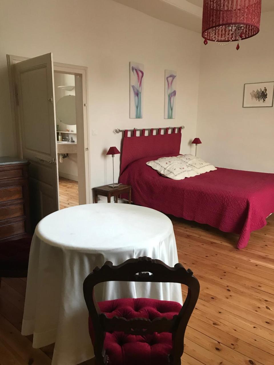 Bed and Breakfast Demeure De Beaulieu Le Coudray-Macouard Esterno foto