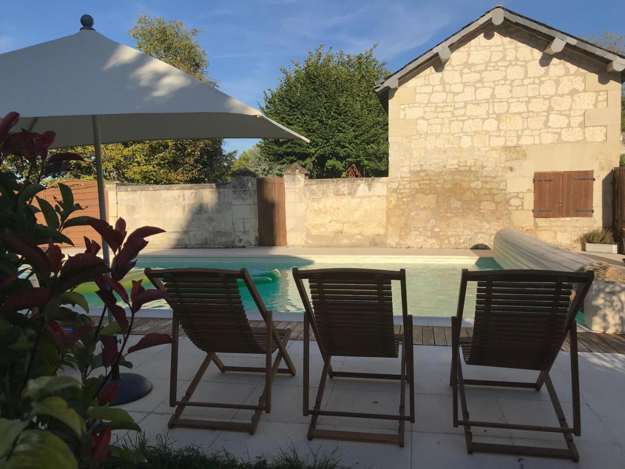 Bed and Breakfast Demeure De Beaulieu Le Coudray-Macouard Esterno foto